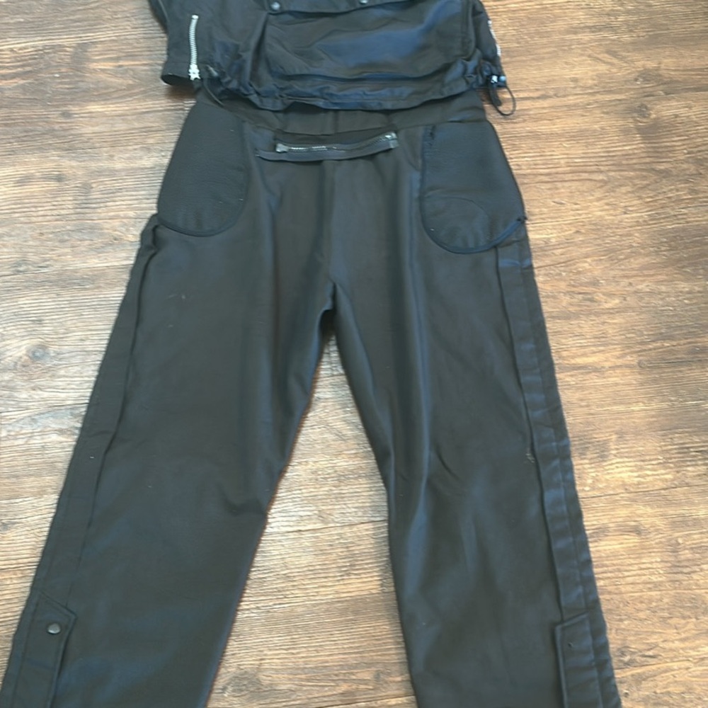 Pant Joe Rocket.